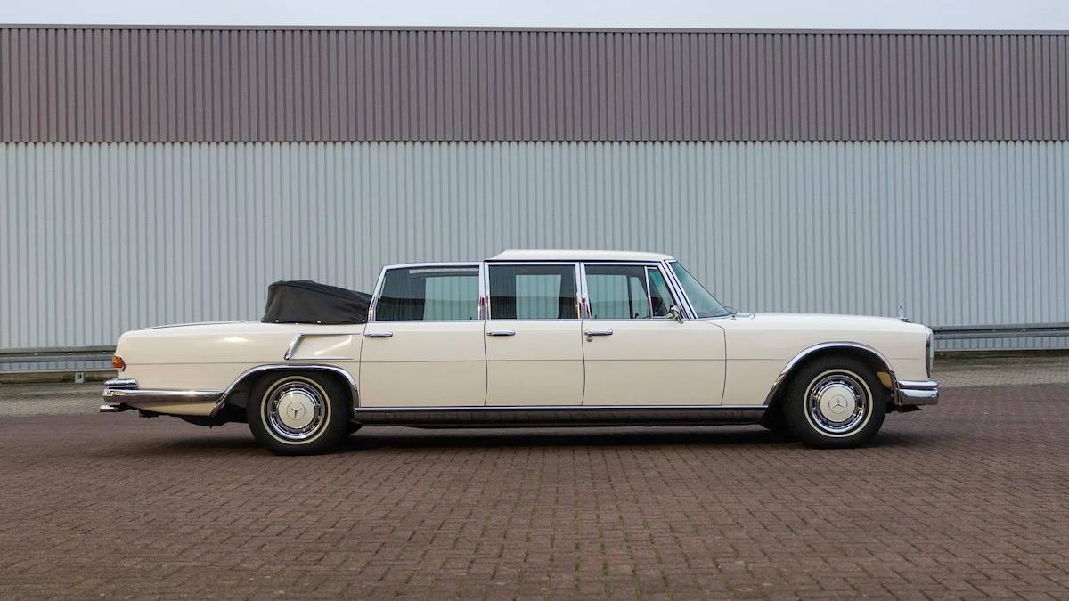 1974 Mercedes-Benz 600 'Six-Door' Pullman Landaulet